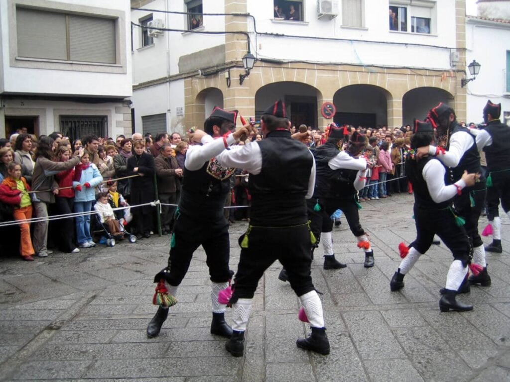 La Festividad de Los Negritos de San Blas en Montehermoso 2024: Danza y Devoción