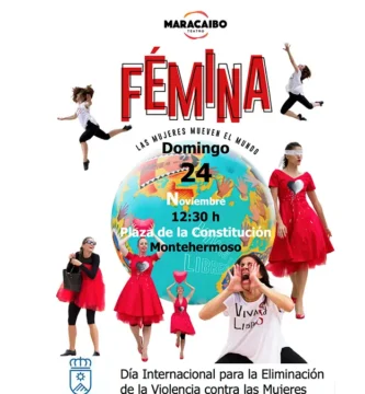 Teatro "Fémina" en la Plaza de la Constitución para Celebrar el Día de la Eliminación de la Violencia Contra las Mujeres