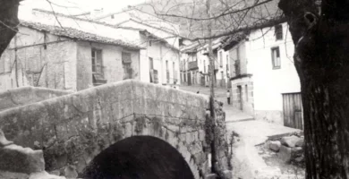 Crónica Negra de Extremadura: Por mi madre soy inocente dijo en la horca