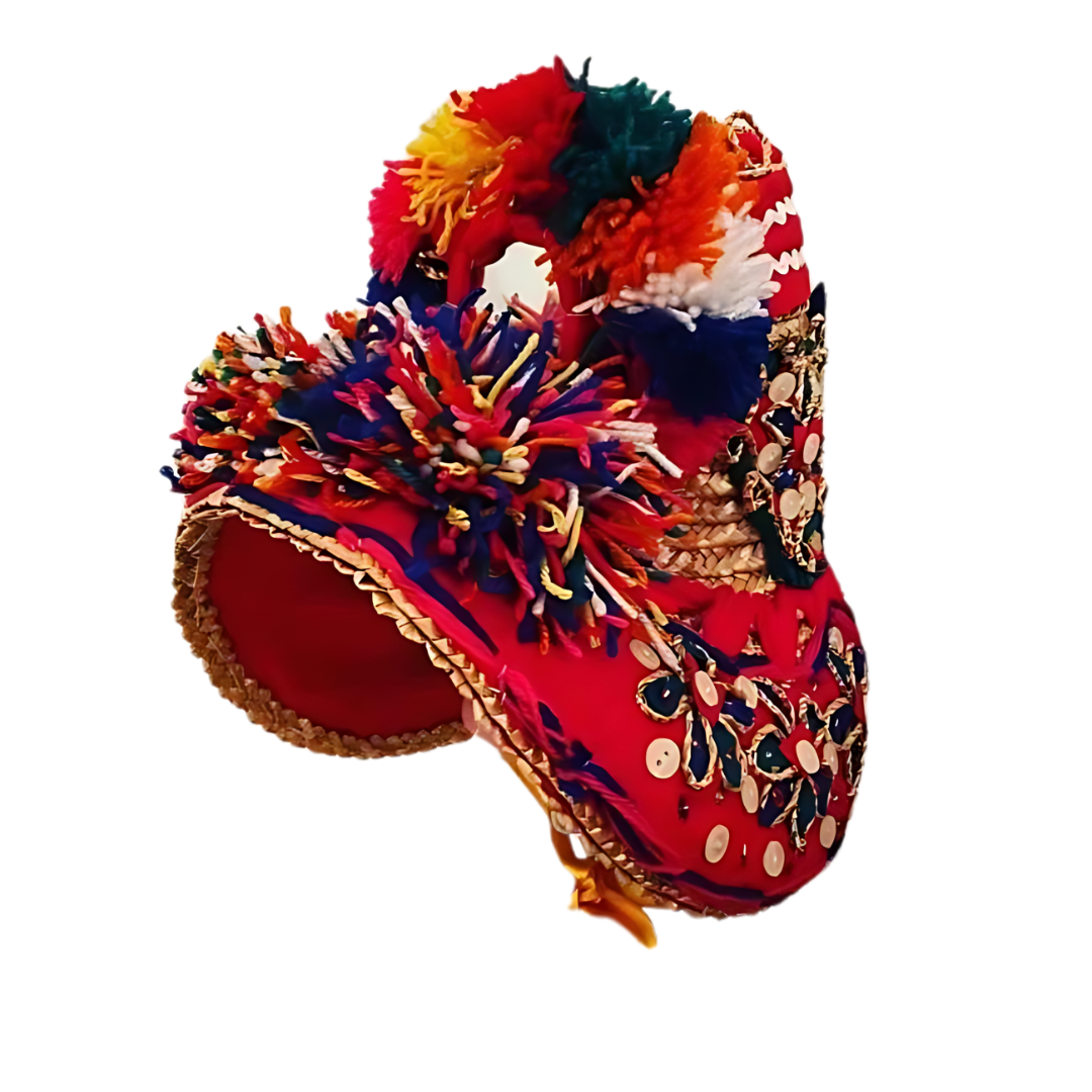 Gorro tradicional con pompones
